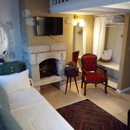 Tasquartas Otel Alaçatı Bilik gambar
