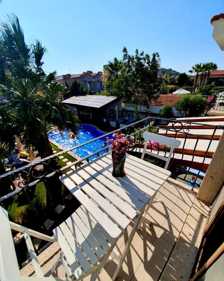 Tasquartas Otel Alaçatı Luaran gambar
