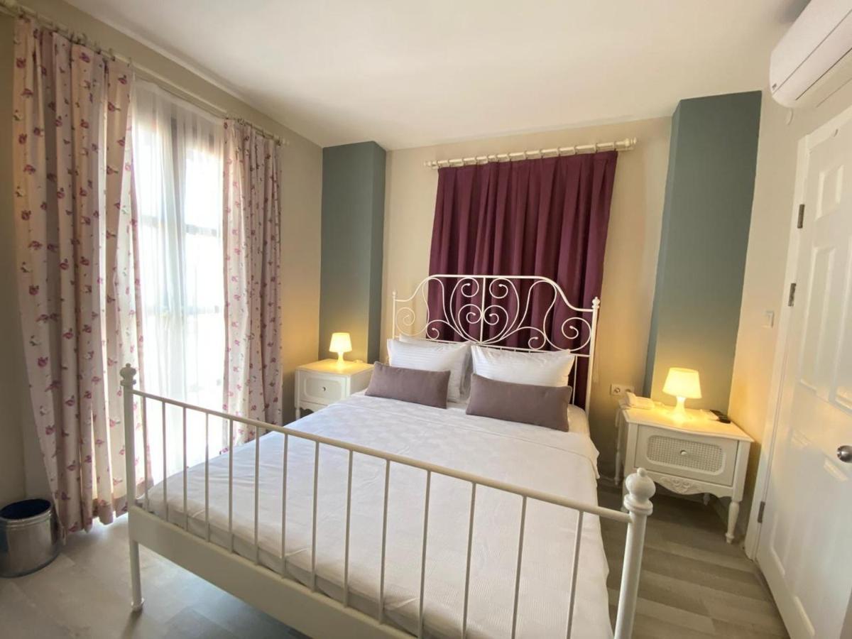 Tasquartas Otel Alaçatı Luaran gambar